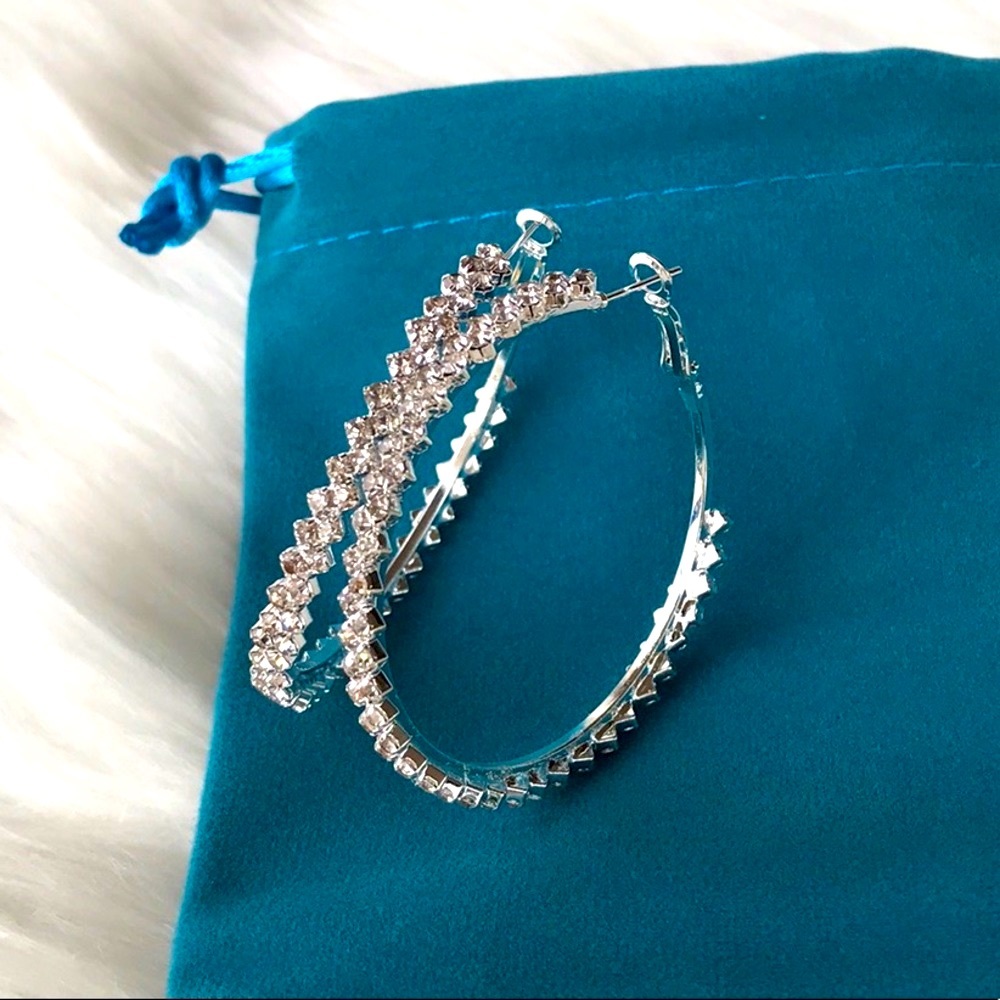 NEW ⭐️ Hoop Earrings with Crystals